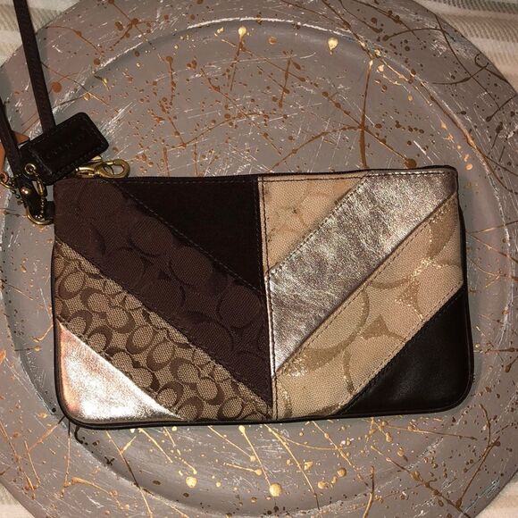 Coach Tan Brown Gold Coach Logo Patchwork Clutch Wristlet - Picture 2 of 10